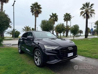 Usata Audi Q8 S-Line 286 CV (210 kW) 2021 Nero SUV