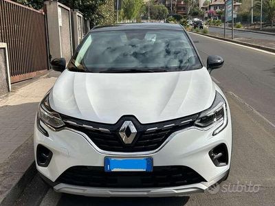 Usata Renault Captur Intens 94 CV (69 kW) 2022 SUV