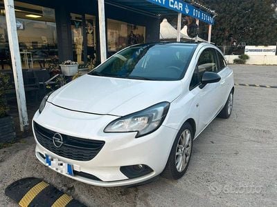 Usata Opel Corsa Cosmo 75 CV (55 kW) 2017 Bianco Utilitaria