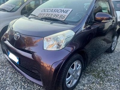 Usata Toyota iQ 67 CV (49 kW) 2010 Viola Utilitaria