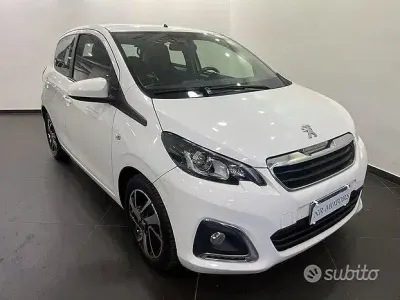 Usata Peugeot 108 Allure 69 CV (50 kW) 2017 Bianco Berlina