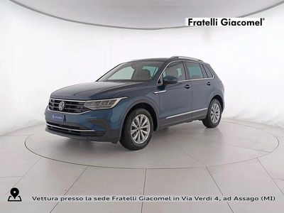 Usata VW Tiguan Life 150 CV (110 kW) 2022 Nightshade blue metallizzato SUV