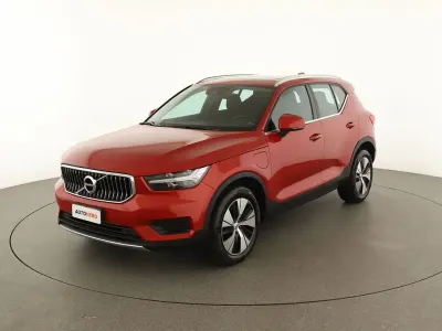 Usata Volvo XC40 Inscription 211 CV (155 kW) 2022 Rosso SUV