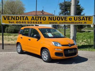 Usado Fiat Panda 69 CV (50 kW) 2021 Naranja Utilitario