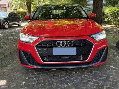 Usata Audi A1 Sportback 110 CV (80 kW) 2020 Rosso Utilitaria
