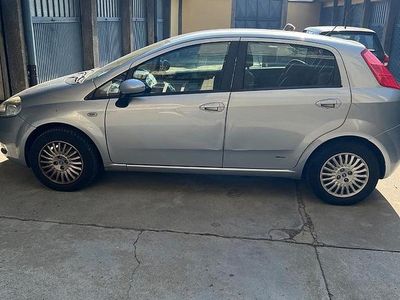 Usata Fiat Grande Punto 65 CV (47 kW) 2006 Grigio Utilitaria