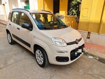 Usata Fiat Panda 70 CV (51 kW) 2015 Utilitaria