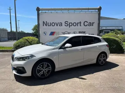 Usata BMW 116 Sport Line 116 CV (85 kW) 2020 Bianco Utilitaria