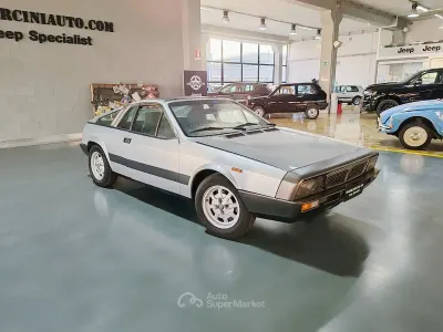 Usata Lancia Beta 120 CV (88 kW) 1980 Argento Berlina