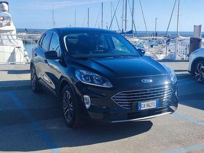 Usata Ford Kuga Titanium 152 CV (111 kW) 2020 Nero SUV