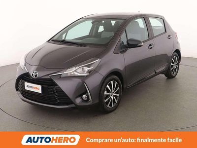 Usata Toyota Yaris Active 69 CV (50 kW) 2017 Grigio Utilitaria