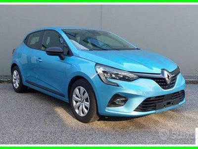 Usata Renault Clio V Business 91 CV (66 kW) 2022 Azzurro metallizzato Berlina