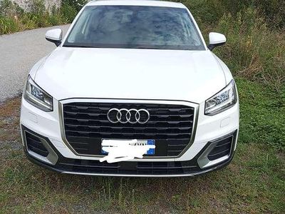 Usata Audi Q2 Business 116 CV (85 kW) 2019 Bianco SUV