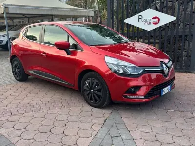 Usata Renault Clio IV Zen 75 CV (55 kW) 2017 Rosso Berlina