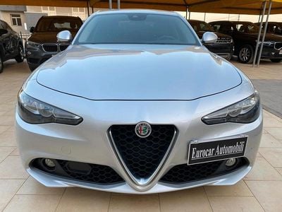 Usata Alfa Romeo Giulia Super 150 CV (110 kW) 2016 Argento Berlina