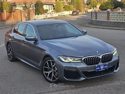 Usata BMW 530 M Sport 249 CV (183 kW) 2021 Grigio Berlina