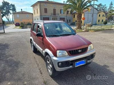 Usata Daihatsu Terios 2001 Rosso SUV