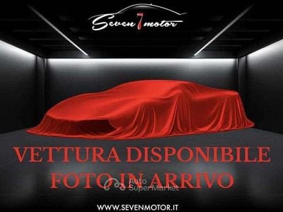 Usata Land Rover Range Rover HSE Dynamic 249 CV (183 kW) 2016 Gray SUV