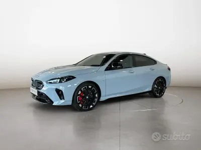Nuova BMW M235 M Sport 300 CV (220 kW) 2026 Grigio Coupé
