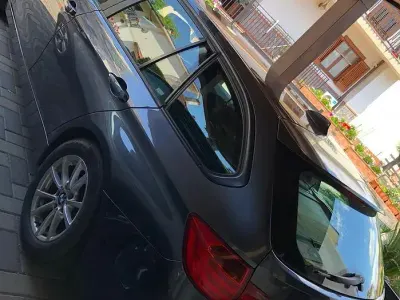 Begagnad BMW 318 143 HK (105 kW) 2013 Grå Kombi