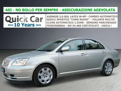 Usata Toyota Avensis Sol 147 CV (108 kW) 2004 Argento iridio Berlina