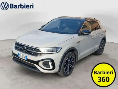Usata VW T-Roc R-line 116 CV (85 kW) 2022 Grigio SUV