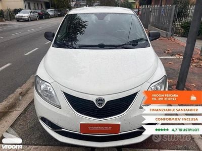 Usata Lancia Ypsilon 95 CV (69 kW) 2016 Utilitaria
