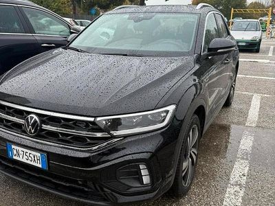 Usata VW T-Roc 150 CV (110 kW) 2023 Nero SUV