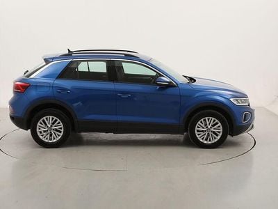 Usata VW T-Roc Life 150 CV (110 kW) 2022 SUV