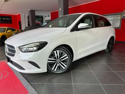 Usata Mercedes B180 116 CV (85 kW) 2022 Bianco Utilitaria