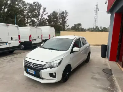 Usata Mitsubishi Space Star 71 CV (52 kW) 2023 Bianco Utilitaria