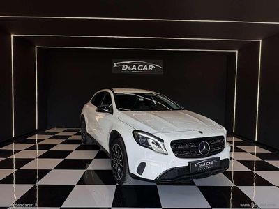 Usata Mercedes GLA200 136 CV (100 kW) 2018 Bianco SUV