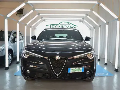 Usata Alfa Romeo Stelvio 190 CV (139 kW) 2022 Nero SUV