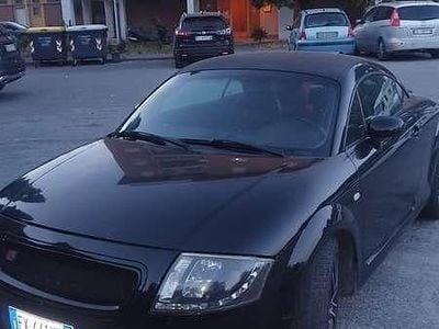 Begagnad Audi TT 179 HK (131 kW) 1999 Sportkupé