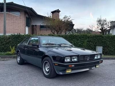 Begagnad Maserati Biturbo 203 HK (149 kW) 1987 Svart Sportkupé