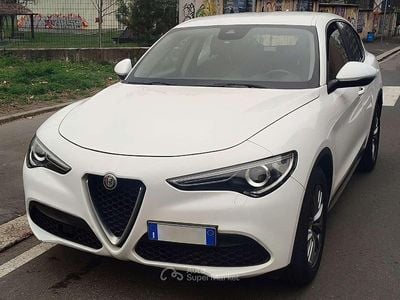 Usata Alfa Romeo Stelvio Business 160 CV (117 kW) 2020 Bianco SUV