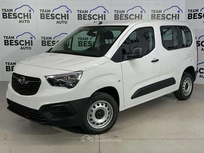 Usata Opel Combo Life Edition 102 CV (75 kW) 2023 Bianco Monovolume