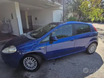 Usata Fiat Grande Punto 75 CV (55 kW) 2008 Utilitaria