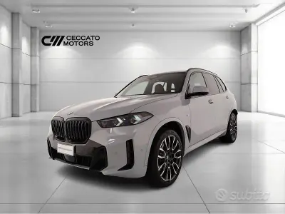 Usata BMW X5 M Sport 286 CV (210 kW) 2024 Grigio SUV