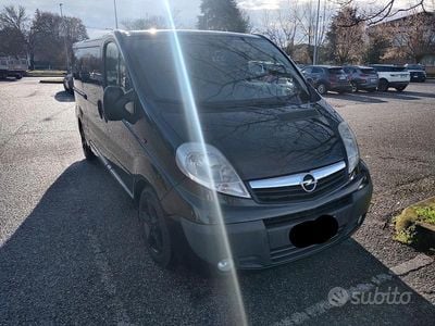 Usata Opel Vivaro 2014 Nero Monovolume