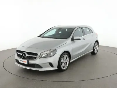 Usata Mercedes A200 Urban 136 CV (100 kW) 2016 Argento Berlina