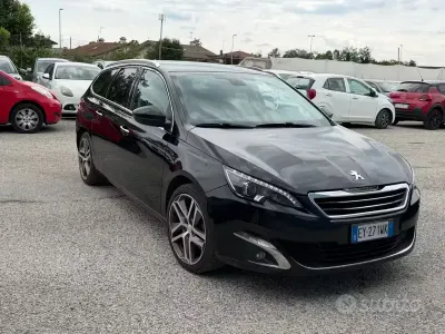 Usata Peugeot 308 Allure 120 CV (88 kW) 2015 Nero Station wagon
