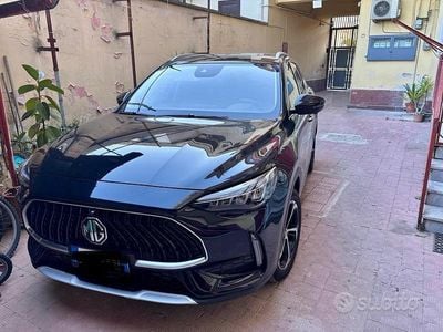 Usata MG HS Luxury 162 CV (119 kW) 2023 Nero SUV