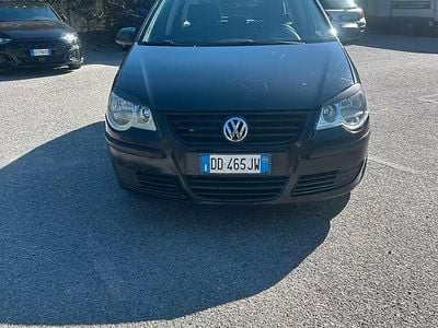Usata VW Polo Comfortline 64 CV (47 kW) 2006 Nero Utilitaria