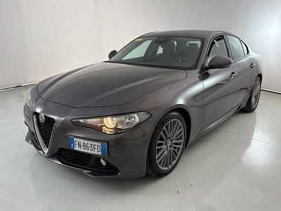 Usata Alfa Romeo Giulia Business 150 CV (110 kW) 2017 Grigio Berlina