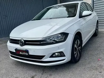 Usata VW Polo Comfortline 95 CV (69 kW) 2019 Bianco Utilitaria