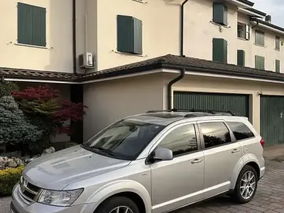 Usata Fiat Freemont Urban 170 CV (125 kW) 2011 SUV