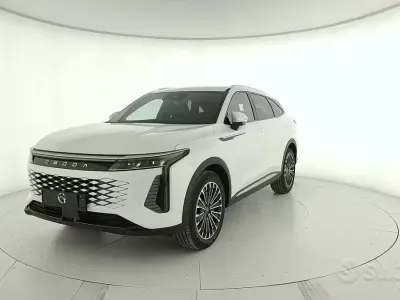 Nuova Omoda 9 143 CV (105 kW) 2026 Khaki white?bx? SUV