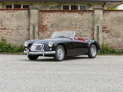 Nero Usata 1958 MG Twin Cam Cabrio | 51.000 €