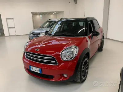 Usata Mini Cooper D Countryman 111 CV (81 kW) 2015 Rosso SUV